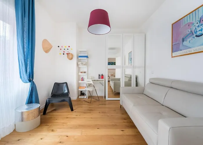 White Candle Apt, Close To San Pietro, Gemelli And Center Appartement